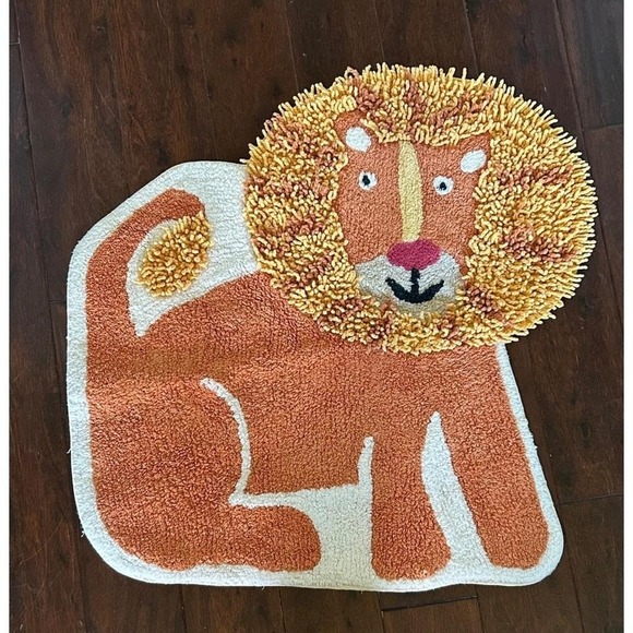 Lion Shaped Rug Kids Room Decor Accent Rug Nursery Decor - Picture 1 of 5
